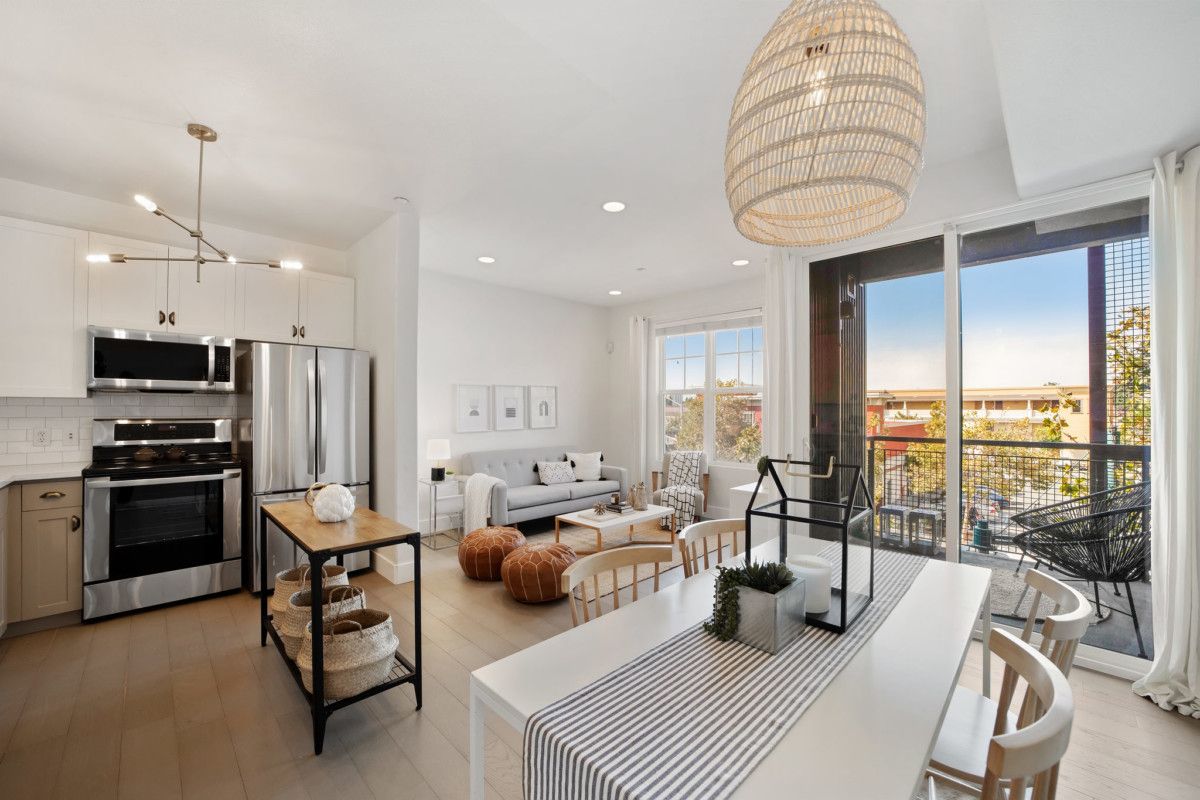 1121 40th Street #1304