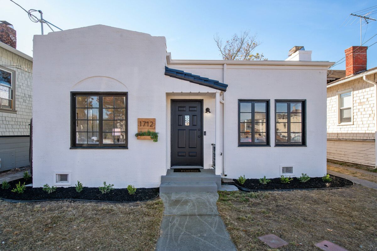 1712 Pacific Avenue