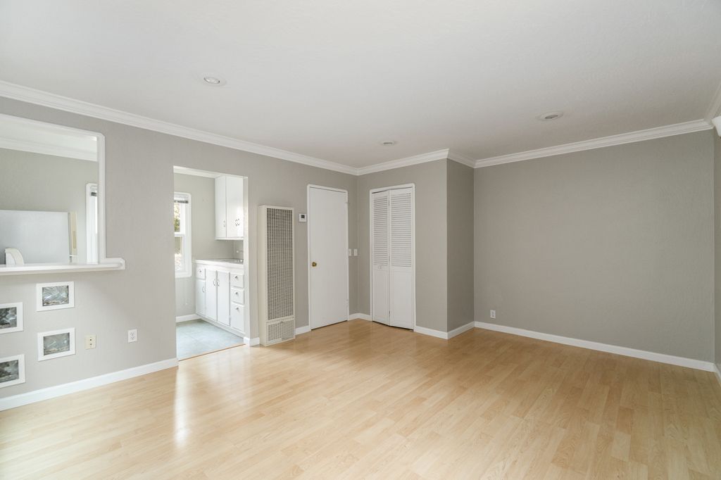 2149 Santa Clara Ave #G