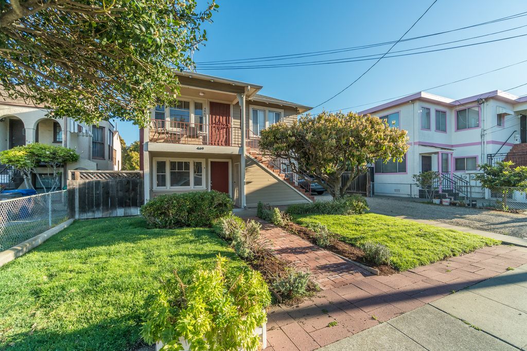 469 Santa Clara Ave