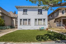 property thumnail