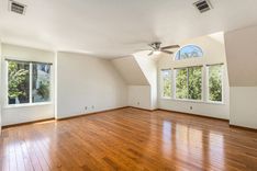 property thumnail