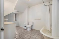 property thumnail