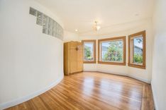 property thumnail