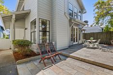 property thumnail