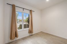 property thumnail