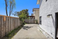 property thumnail