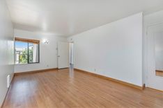 property thumnail