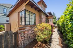 property thumnail