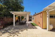 property thumnail