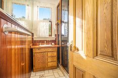 property thumnail