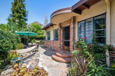 property thumnail