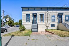 property thumnail