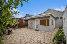 property thumnail