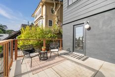 property thumnail