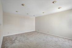 property thumnail