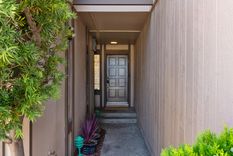 property thumnail