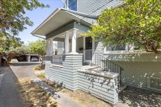 property thumnail