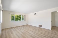 property thumnail