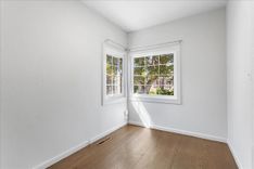 property thumnail