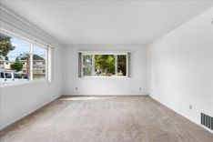 property thumnail