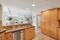 property thumnail