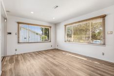 property thumnail