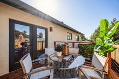 property thumnail
