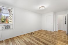 property thumnail