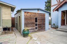 property thumnail
