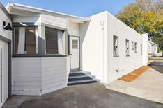 property thumnail