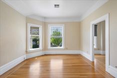 property thumnail