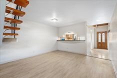 property thumnail