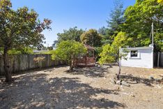 property thumnail