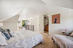 property thumnail