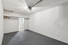 property thumnail
