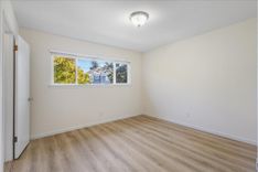 property thumnail