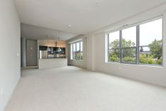 property thumnail