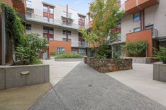 property thumnail