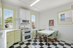 property thumnail
