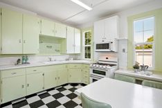 property thumnail