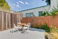 property thumnail
