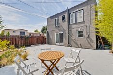 property thumnail