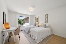 property thumnail