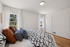 property thumnail