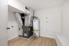 property thumnail