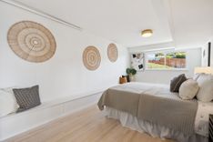 property thumnail