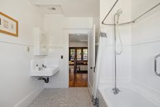 property thumnail