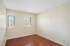 property thumnail