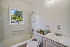 property thumnail